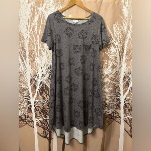 LuLaRoe Large Gray Carly Dress with Tiger Graphic